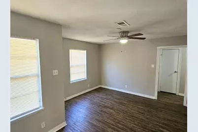 8782 Flossie Mae Street, Houston, TX 77029 - Photo 5
