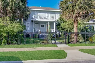 1624 Avenue K, Galveston, TX 77550 - Photo 49