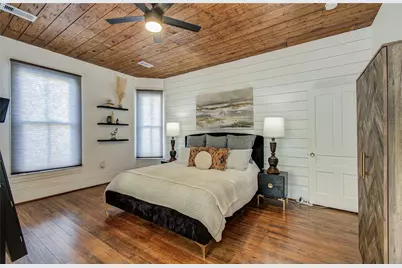 1624 Avenue K, Galveston, TX 77550 - Photo 29