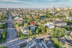 1624 Avenue K, Galveston, TX 77550 - Photo 45