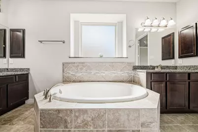 6211 Calico Pointe Court, Sugar Land, TX 77479 - Photo 23