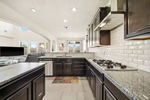 6211 Calico Pointe Ct, Sugar Land, TX 77479 - Photo 15