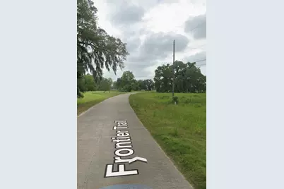 1144 Frontier Trail, Angleton, TX 77515 - Photo 3