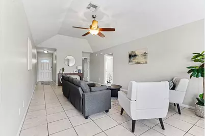 2705 Clara Lane, Texas City, TX 77590 - Photo 9