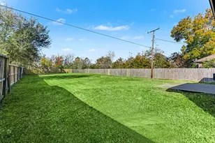 2705 Clara Ln, Texas City, TX 77590 - Photo 23