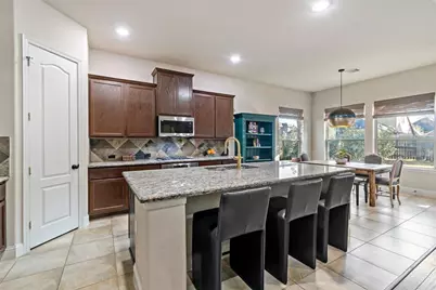 8126 Spreadwing Street, Conroe, TX 77385 - Photo 7