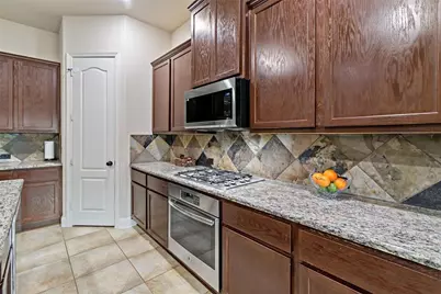 8126 Spreadwing Street, Conroe, TX 77385 - Photo 9
