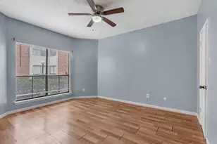 10179 Oakberry St, Houston, TX 77042 - Photo 11