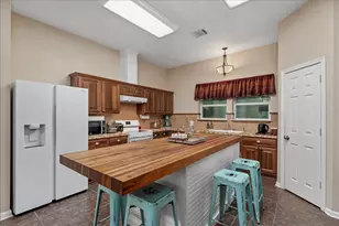 9536 Co Rd 208, Navasota, TX 77868 - Photo 13