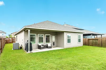 10514 Watershed Drive, Rosharon, TX 77583 - Photo 27