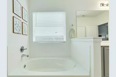 10514 Watershed Drive, Rosharon, TX 77583 - Photo 21