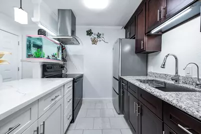 10211 Sugar Branch Dr Apt 368, Houston, TX 77036 - Photo 5