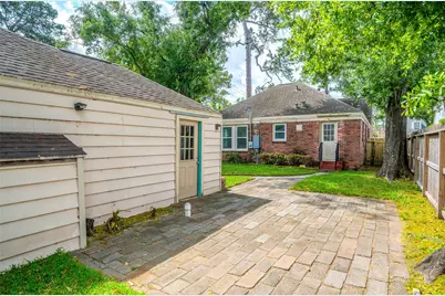 6673 Sylvan Road, Houston, TX 77023 - Photo 33