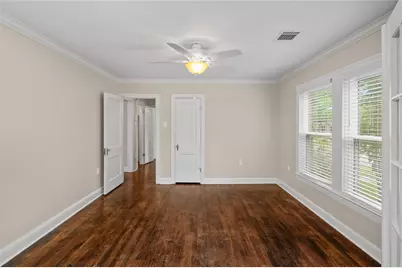 6673 Sylvan Road, Houston, TX 77023 - Photo 27