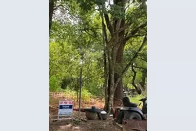 5811 Gresham Street, Wallis, TX 77485 - Photo 3