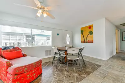 16542 E Bayside Way, Galveston, TX 77554 - Photo 31