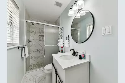 16542 E Bayside Way, Galveston, TX 77554 - Photo 21