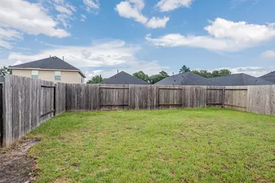 14942 Hidalgo Valley Lane, Houston, TX 77090 - Photo 19