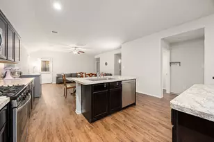 14107 Windigo Ct, Conroe, TX 77384 - Photo 9