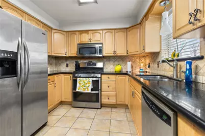 1818 New Orleans Street, Deer Park, TX 77536 - Photo 11