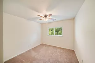 10 Orchid Grove Pl, The Woodlands, TX 77385 - Photo 13