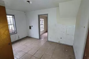 7930 Carolwood Dr, Houston, TX 77028 - Photo 15