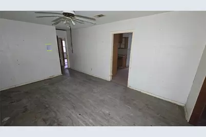 7930 Carolwood Drive, Houston, TX 77028 - Photo 3