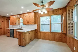 5450 Stillbrooke Dr, Houston, TX 77096 - Photo 9