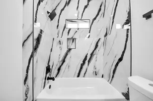 8012 Miley St, Houston, TX 77028 - Photo 33