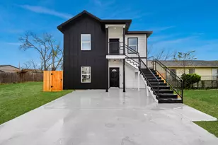 8012 Miley St, Houston, TX 77028 - Photo 1