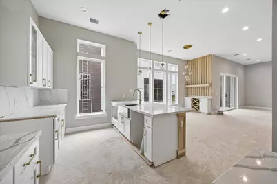 1185 W 19th Street, Houston, TX 77008 - Photo 5