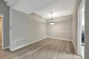 2100 Tanglewilde St, Houston, TX 77063 - Photo 15