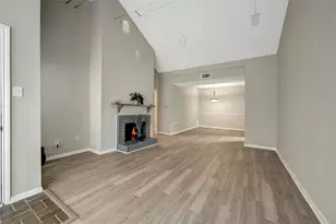 2100 Tanglewilde St, Houston, TX 77063 - Photo 9