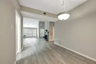 2100 Tanglewilde Street #380, Houston, TX 77063 - Photo 17