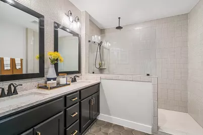 411 Kinley Oaks Drive, Houston, TX 77079 - Photo 9
