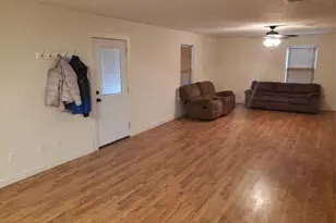 426 Cardinal Dr, Paige, TX 78659 - Photo 7
