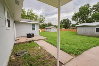 214 South Street, Schulenburg, TX 78956 - Photo 25