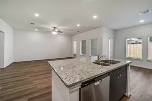 11931 Pondwood Dr, Cypress, TX 77429 - Photo 9