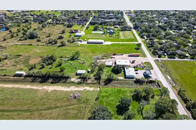 8231 Charity Street, Needville, TX 77461 - Photo 39