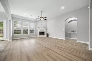 2115 Summer Gardens Ln, Katy, TX 77493 - Photo 3
