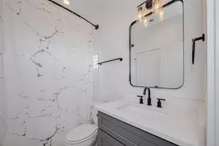 2518 Terry St, Houston, TX 77009 - Photo 9