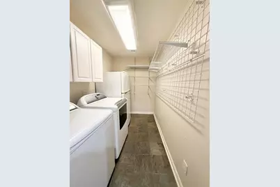 5545 Pagewood Lane, Houston, TX 77056 - Photo 27