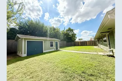5545 Pagewood Lane, Houston, TX 77056 - Photo 29
