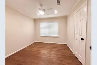 5545 Pagewood Lane, Houston, TX 77056 - Photo 23
