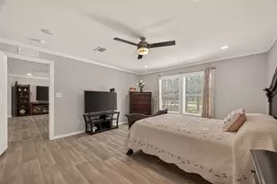 9910 Oak Leaf St, Baytown, TX 77521 - Photo 27