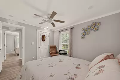 9910 Oak Leaf Street, Baytown, TX 77521 - Photo 21