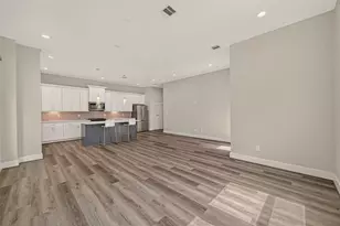 3350 Pinemont Dr, Houston, TX 77018 - Photo 7