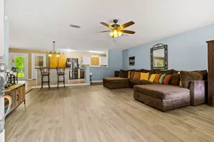 4420 Shady Ln, Huntsville, TX 77320 - Photo 3