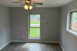 17078 Gleneagle Dr S, Conroe, TX 77385 - Photo 15