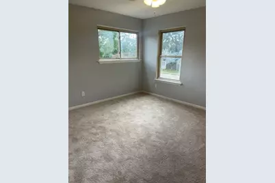 17078 Gleneagle Drive S, Conroe, TX 77385 - Photo 9